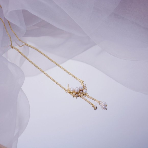 NEW 14K Gold Plated Diamond Pearl Moon Necklace - Picture 8 of 8